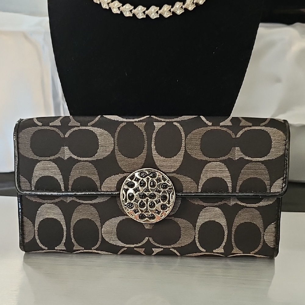 Black Coach Signature Alexandria Slim Envelope Wallet With Silver Ornament
